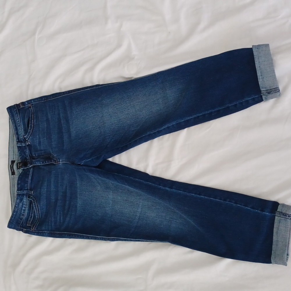 WHBM ankle length jeans